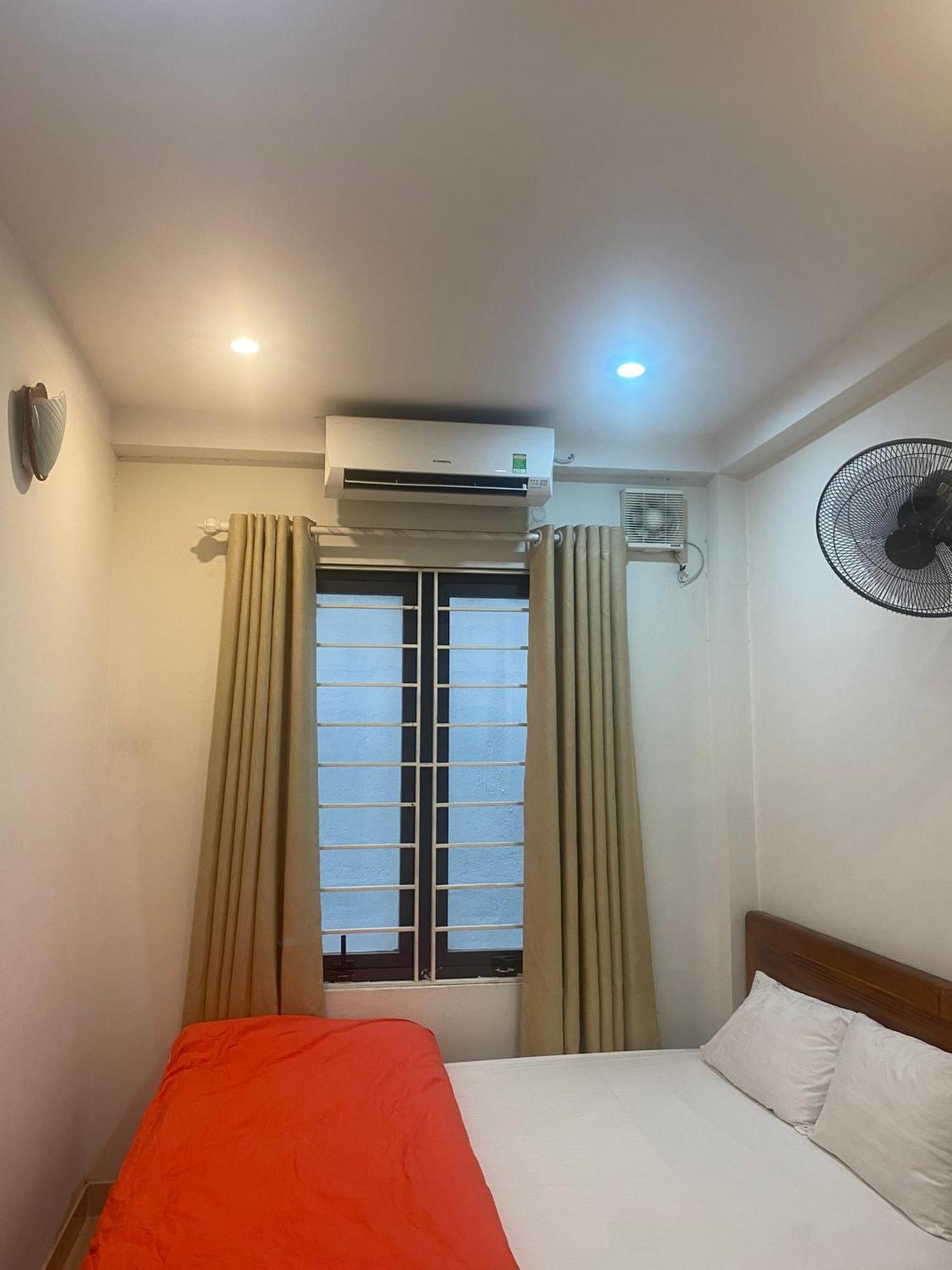 האנוי Nam Cuong Motel - Phong Don Co Cua So Thoang Mat Khep Kin - Thang May מראה חיצוני תמונה
